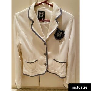 White Japanese student style jacket